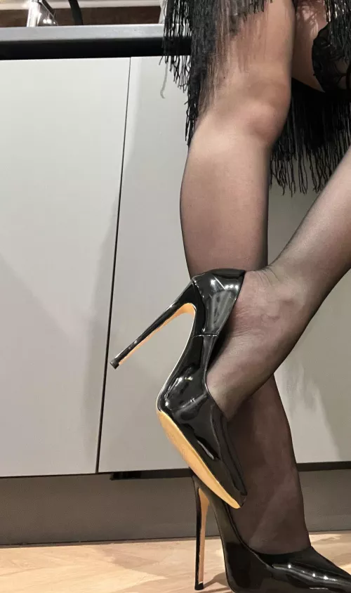 The heels can stay on while you rail me