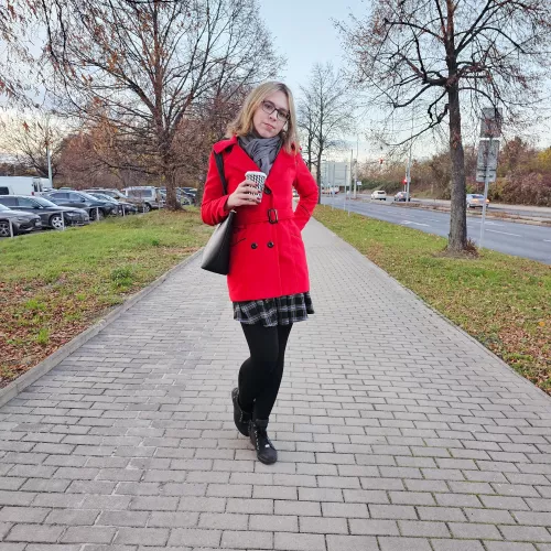 Walk and coffee 💕