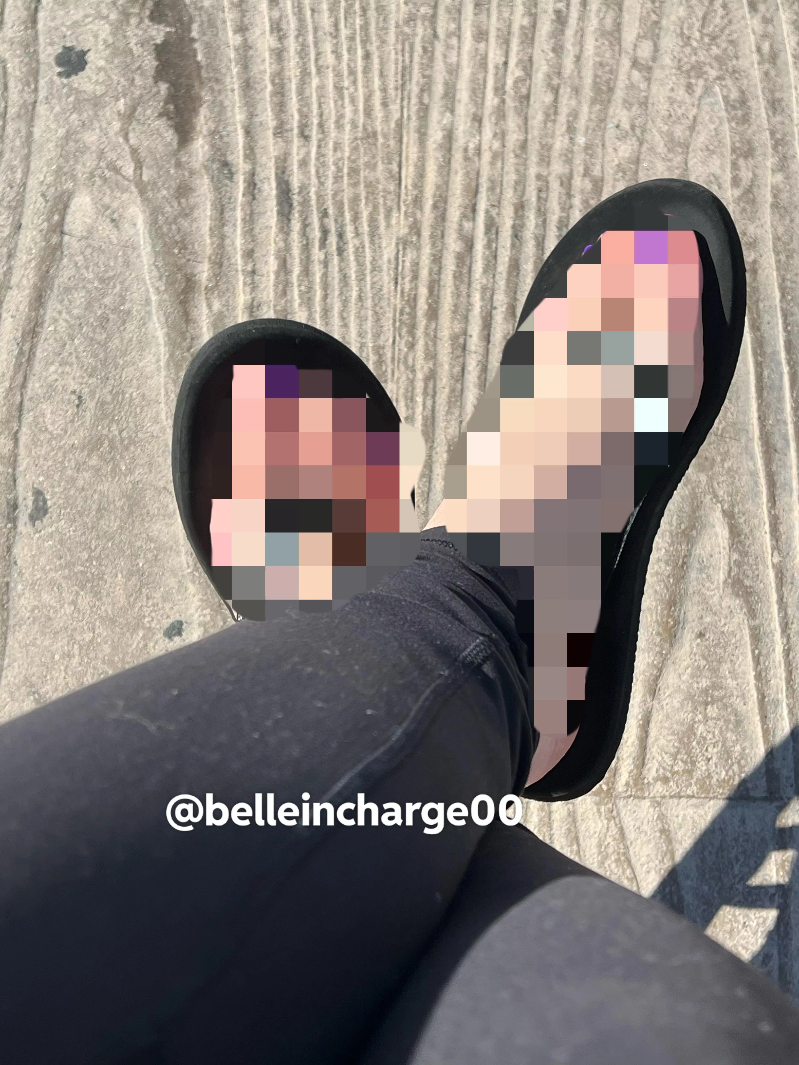 You sniffed at your phone didn’t you, pig. 👑