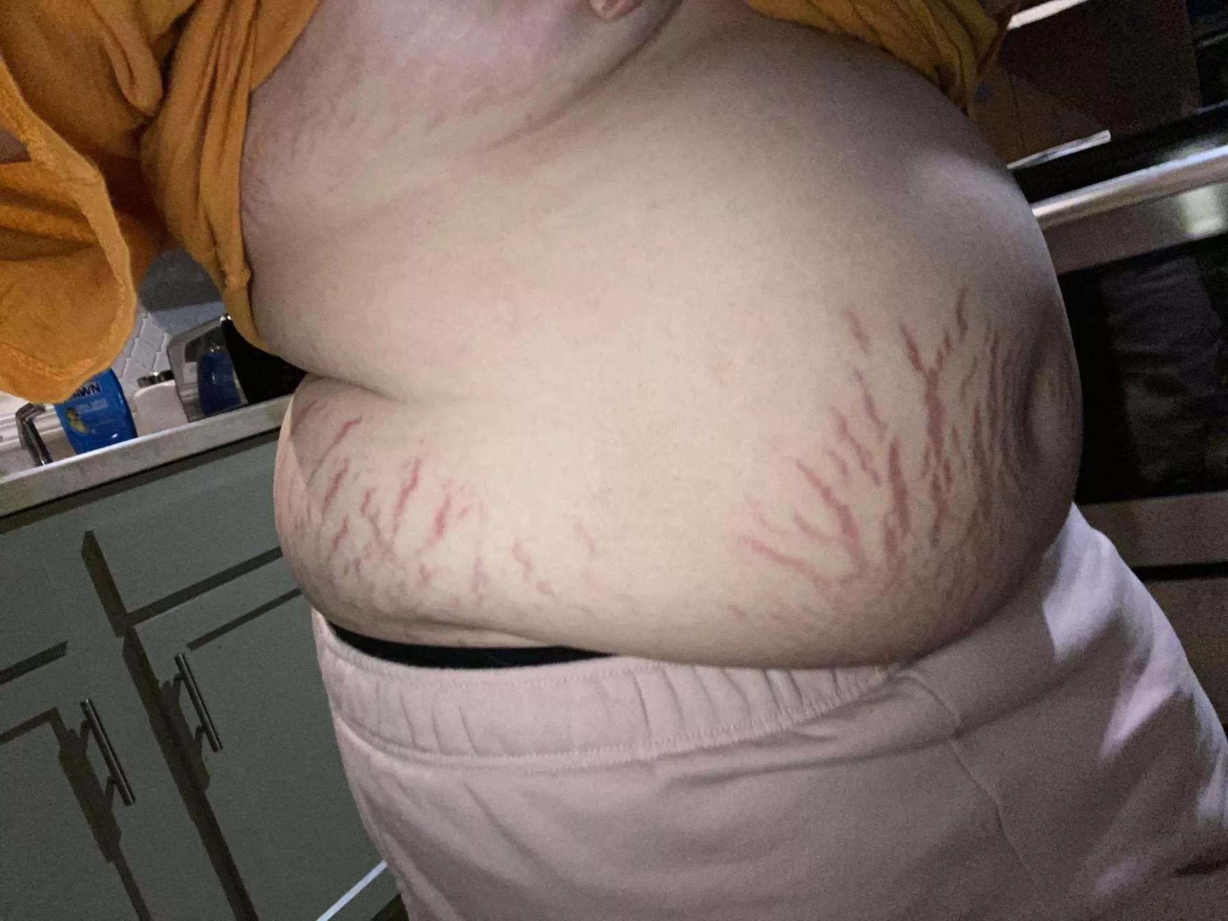 4 burgers, 6 donuts, 8 cans of soda. still hungry🫣 what should i eat next?