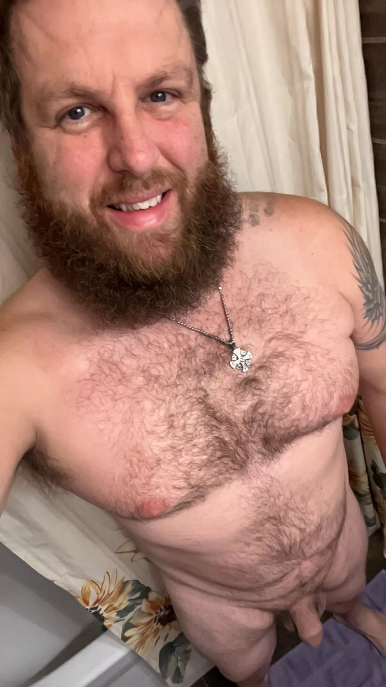 [41] hairy dad bod