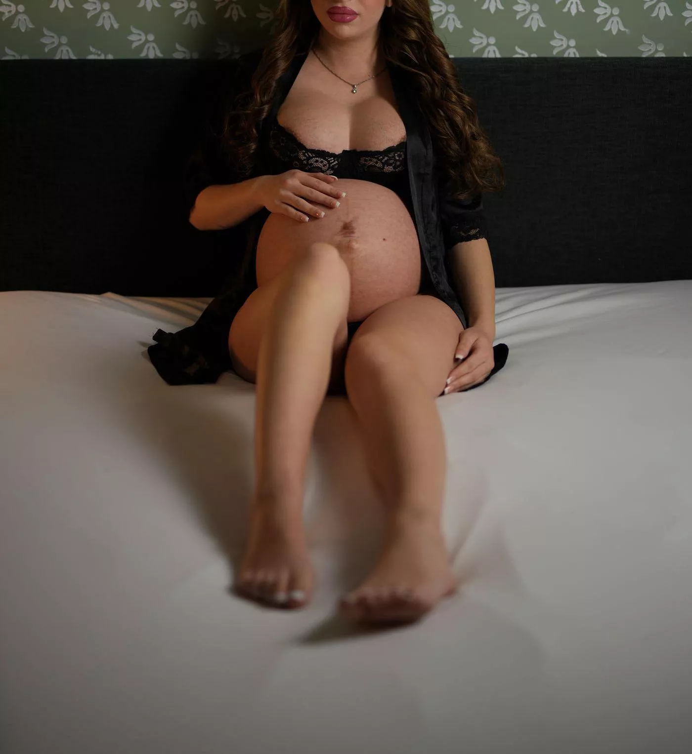 apparently I have a huge space right here for you, you coming? 