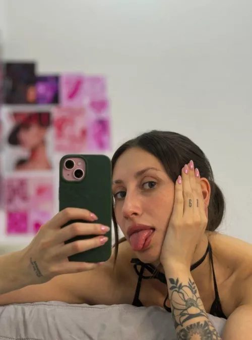 Do I first catch your eye with my smile