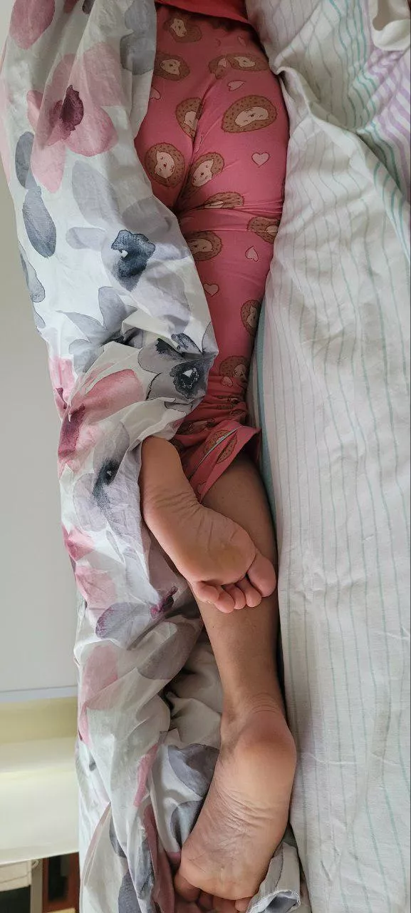 enjoy your friend's pajamas🦔🧸🎈