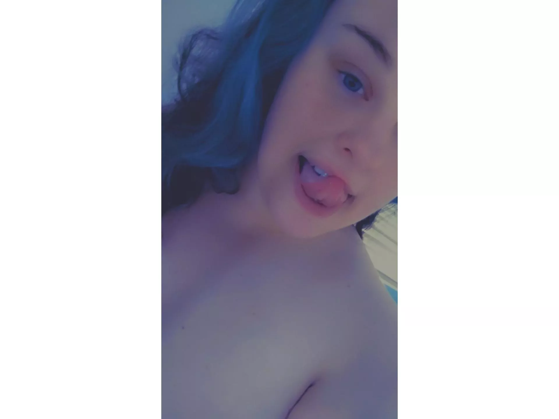 F22. Ice cold showers are the best 😈