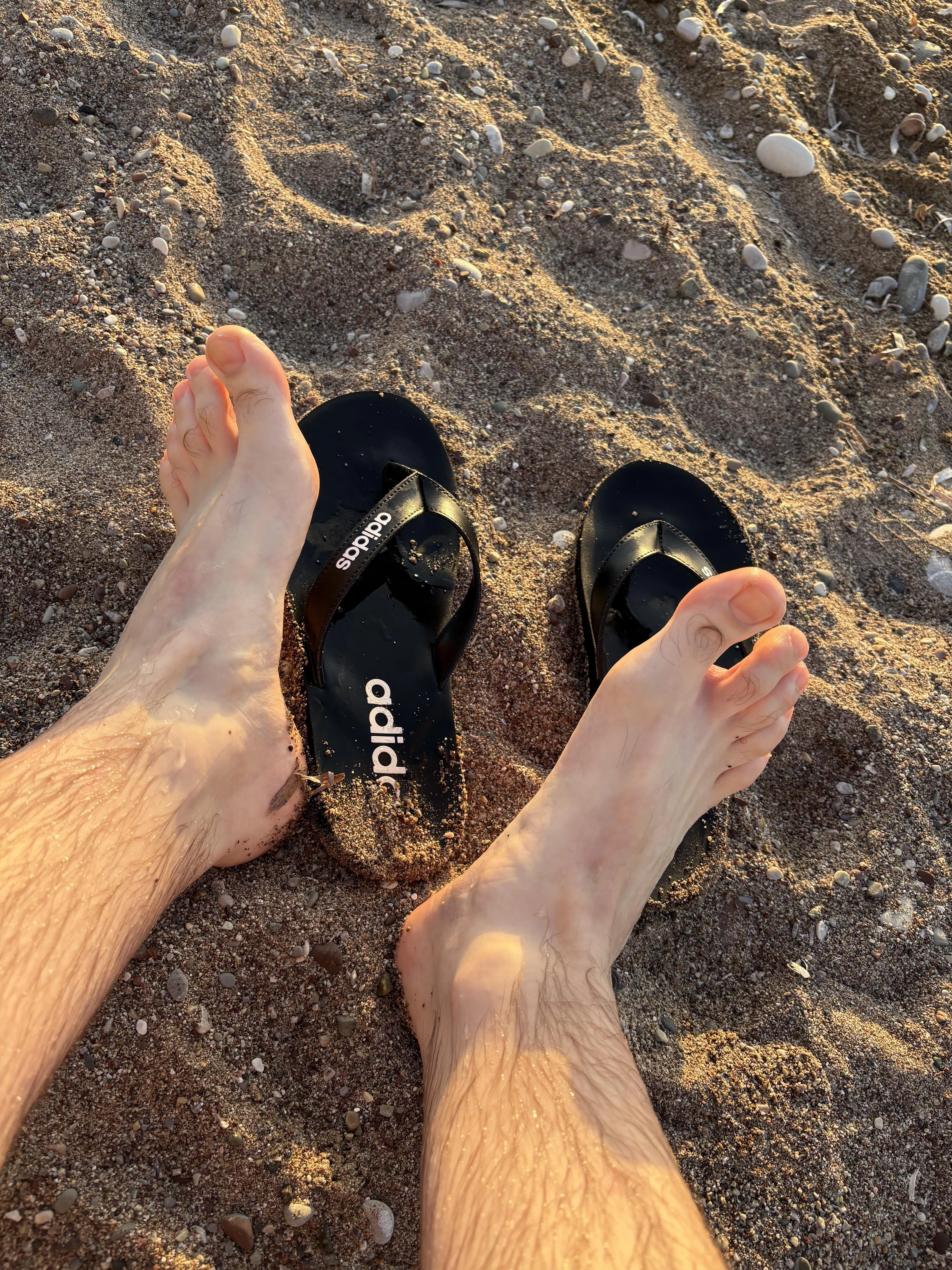 Flip flops at the beach 