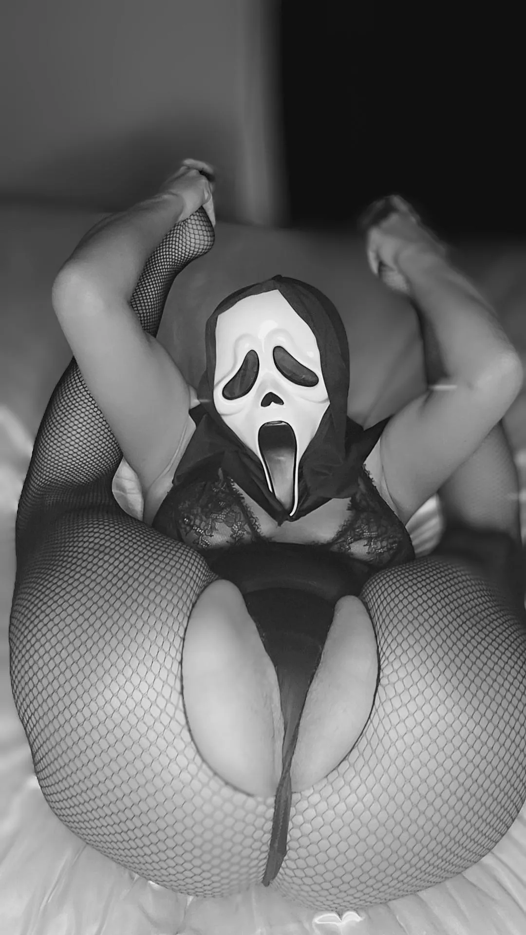 Happy Halloween 🎃👻 from flexible ghost face 