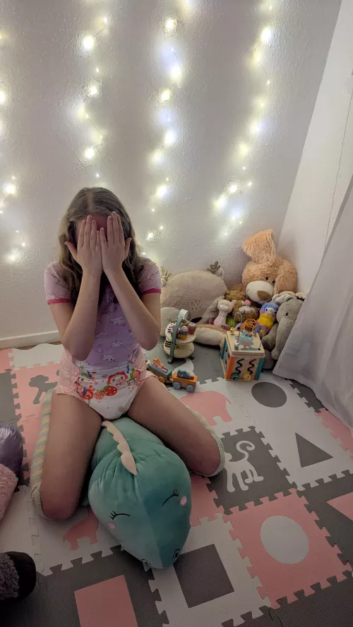 Hehe 🤭you can't see me 