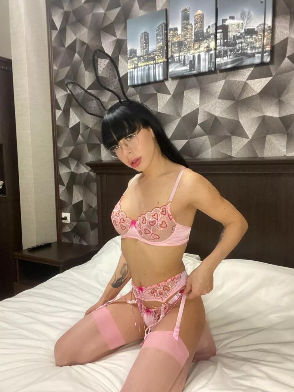 Hottest babe you'll ever find 