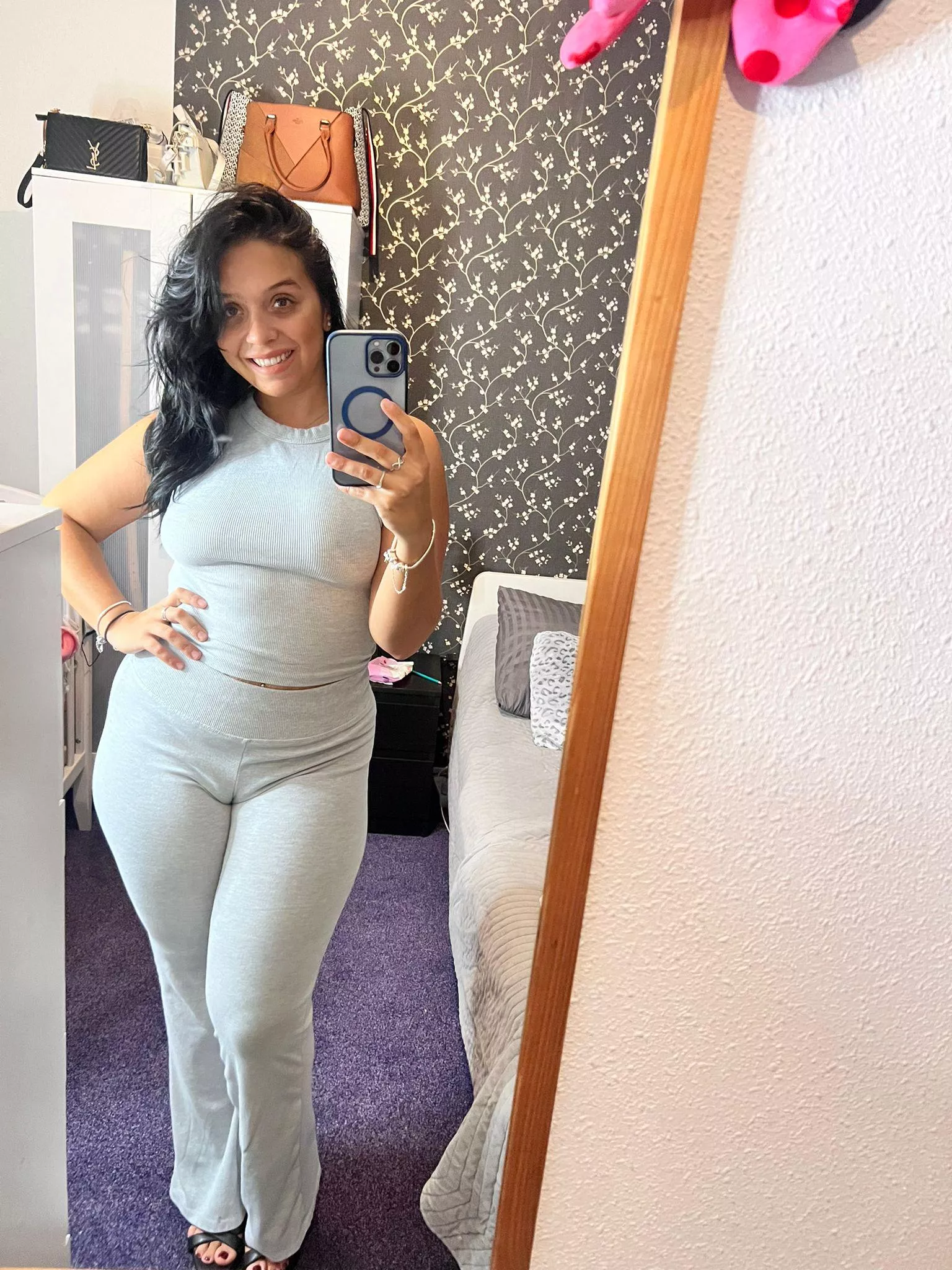 I promise my skin is not the only thing you will love from me️