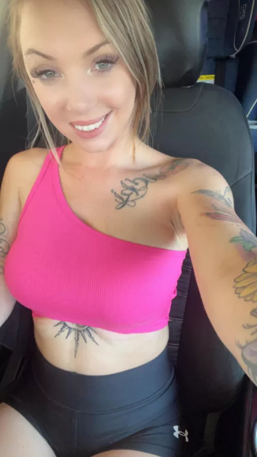 I'll be your gym slut .