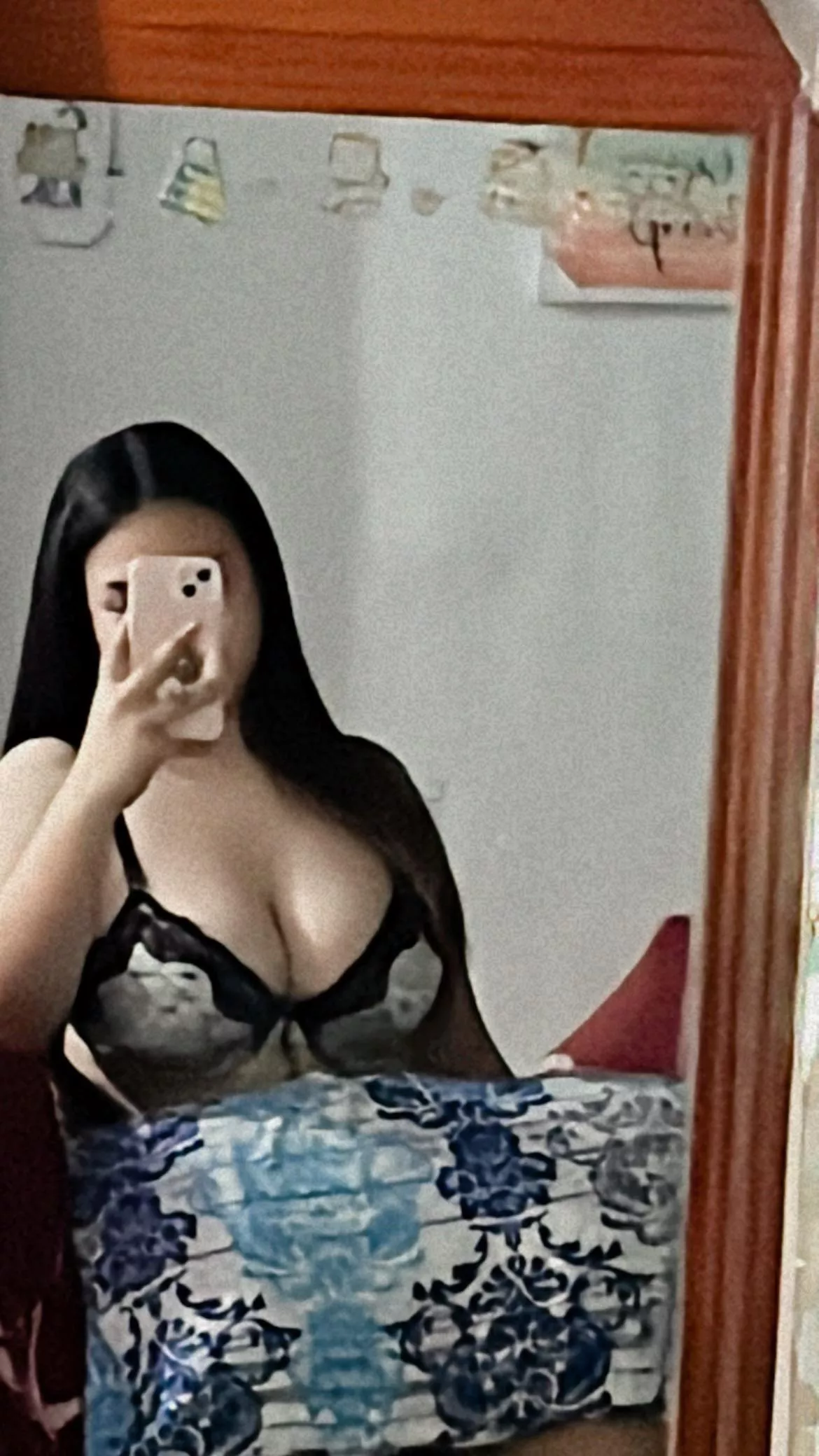 im drunk and horny sending nudes to anyone who 🆙 votes this ❤️‍🔥