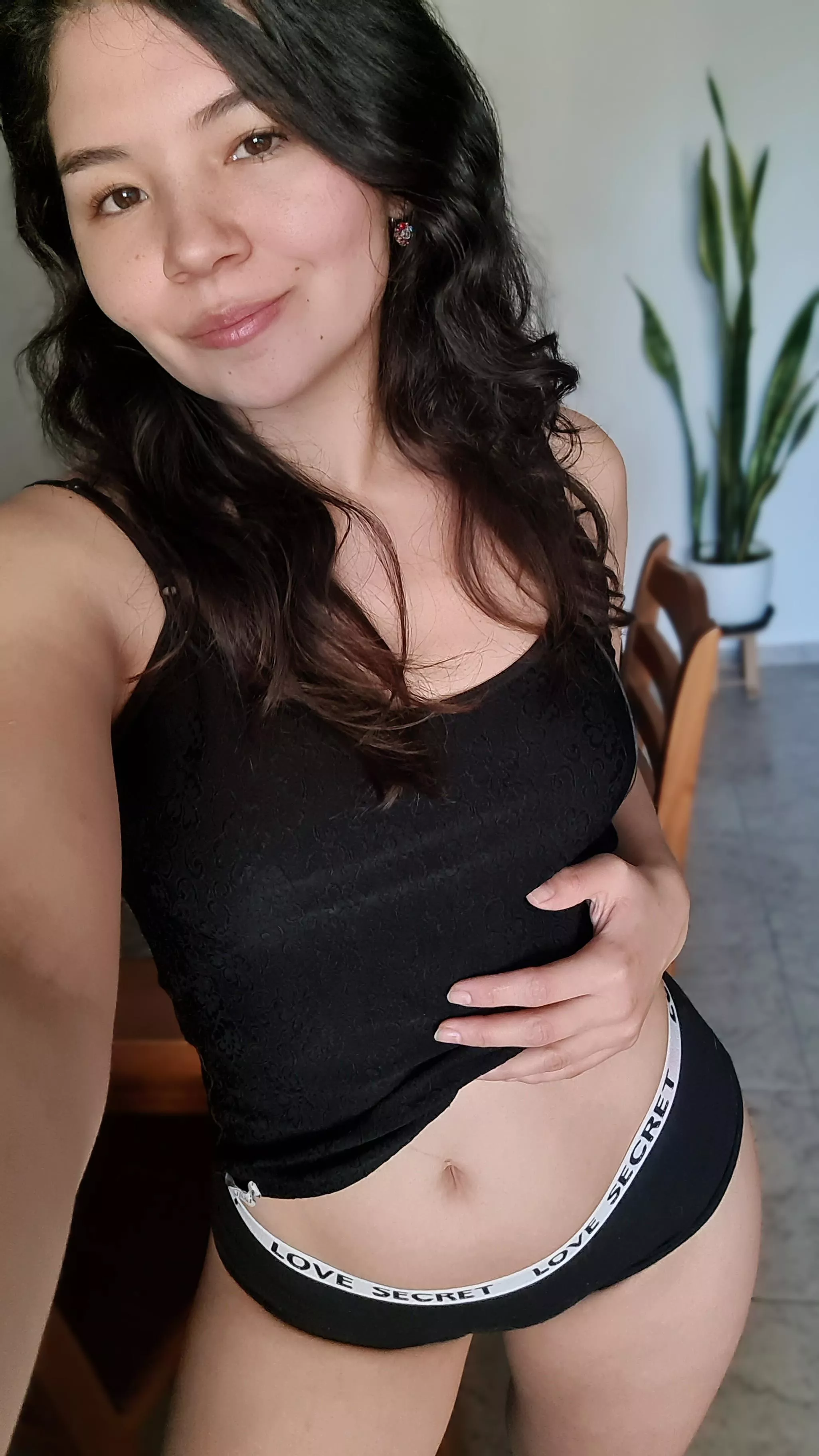 Just a cute reminder that I’m here to sweeten your feed