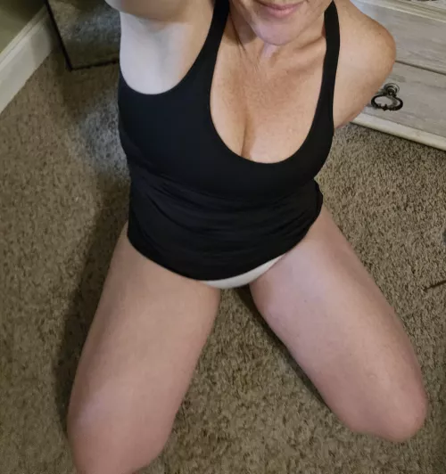 Just stretching the quads