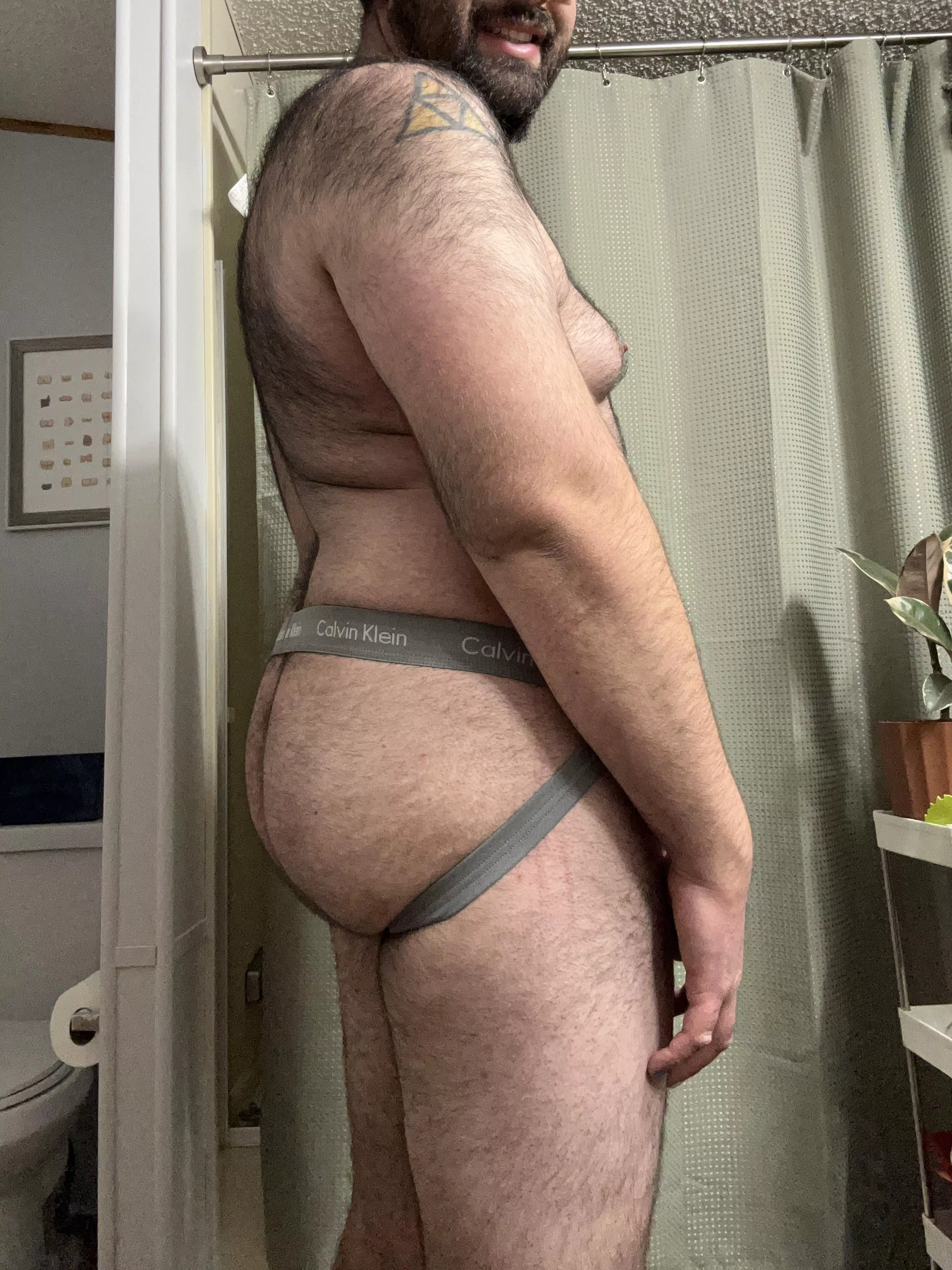Love the way my ass looks in my new jock straps! 🍑[30]
