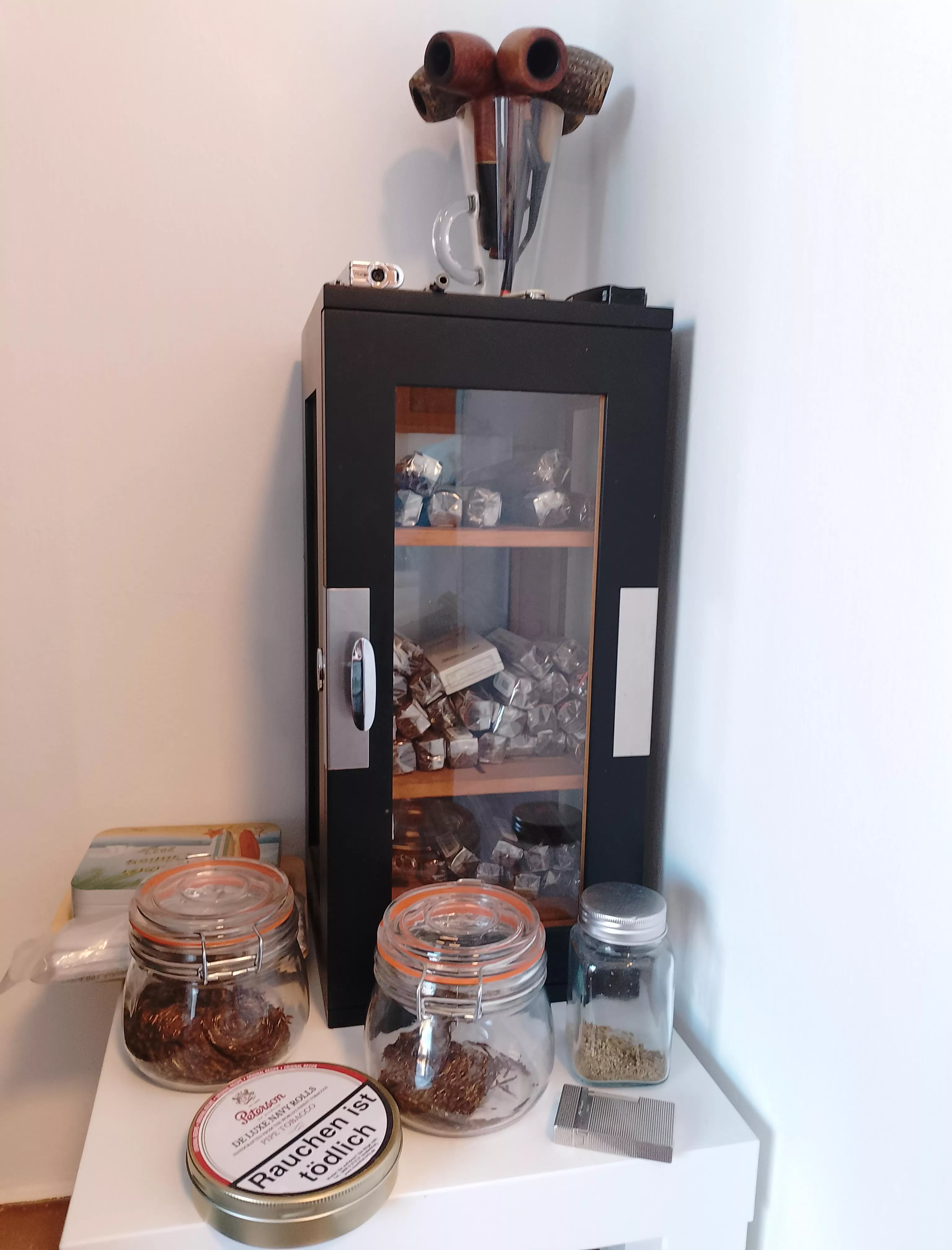 My wife and kid have the other 99.9% of the house 