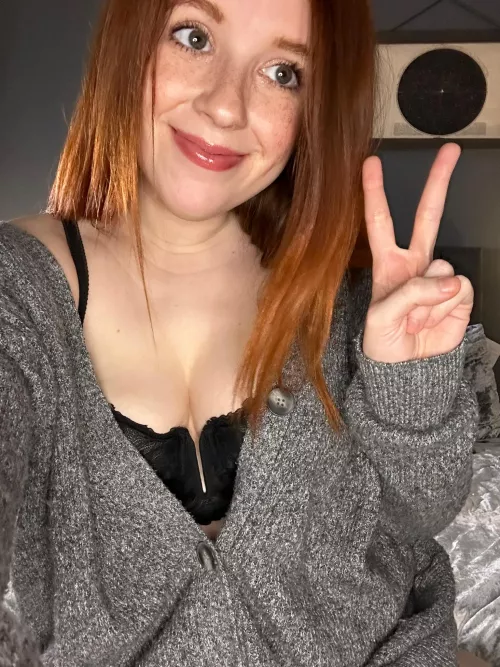 Soooo glad it's the weekend (F) 