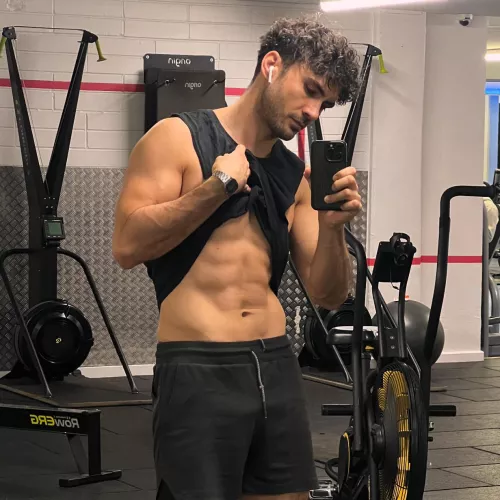 This alpha is putting in the work on a Monday!