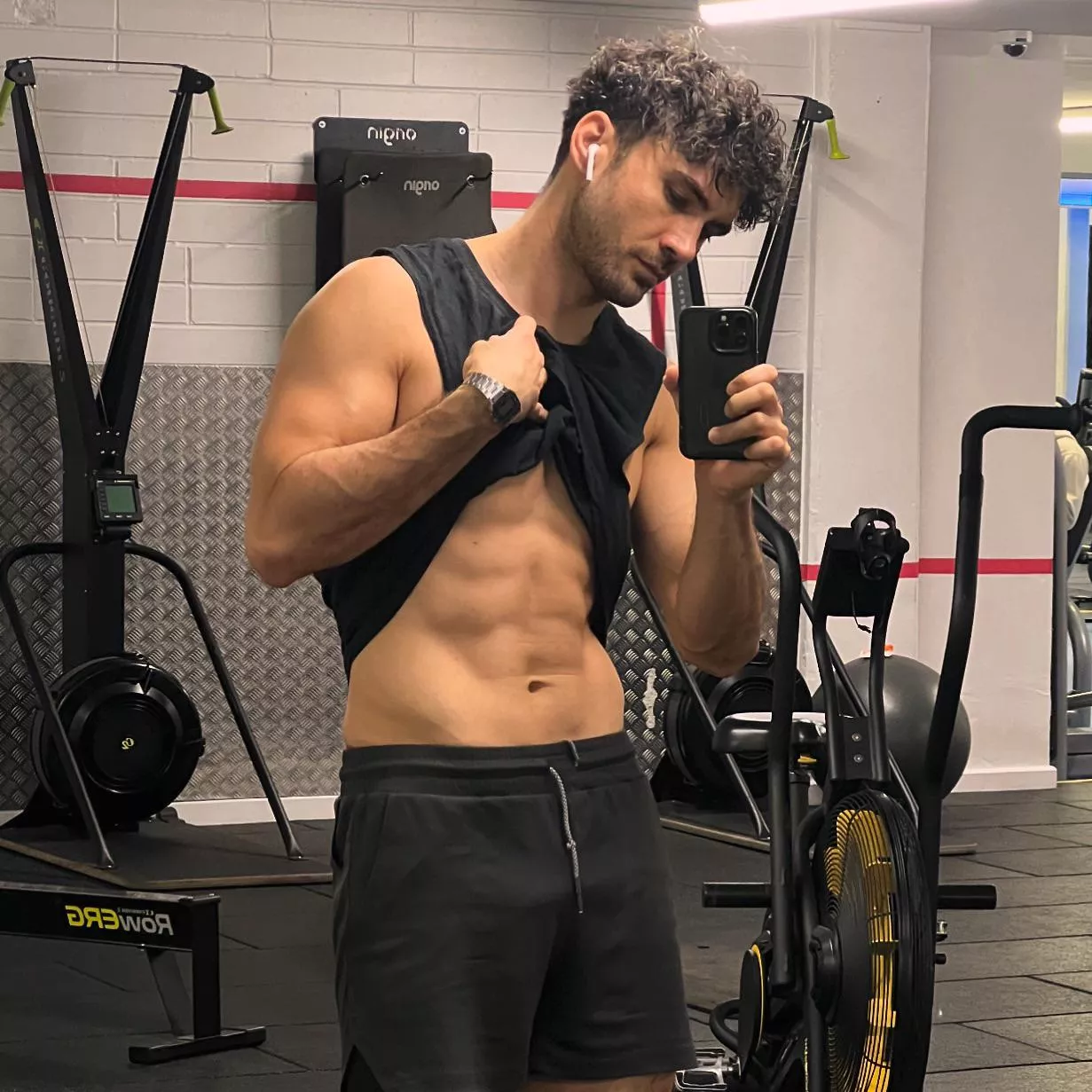 This alpha is putting in the work on a Monday!