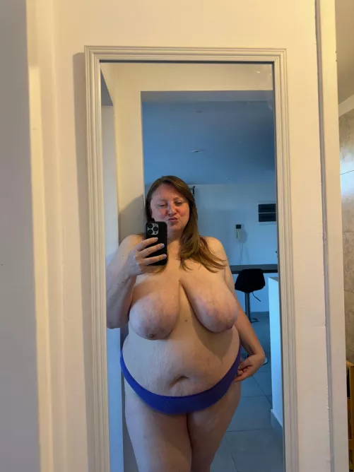 would you lick my pussy if i told you i was a squirter?