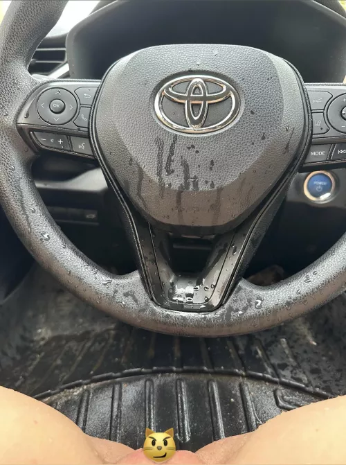 Would you lick the steering wheel? 👅💦