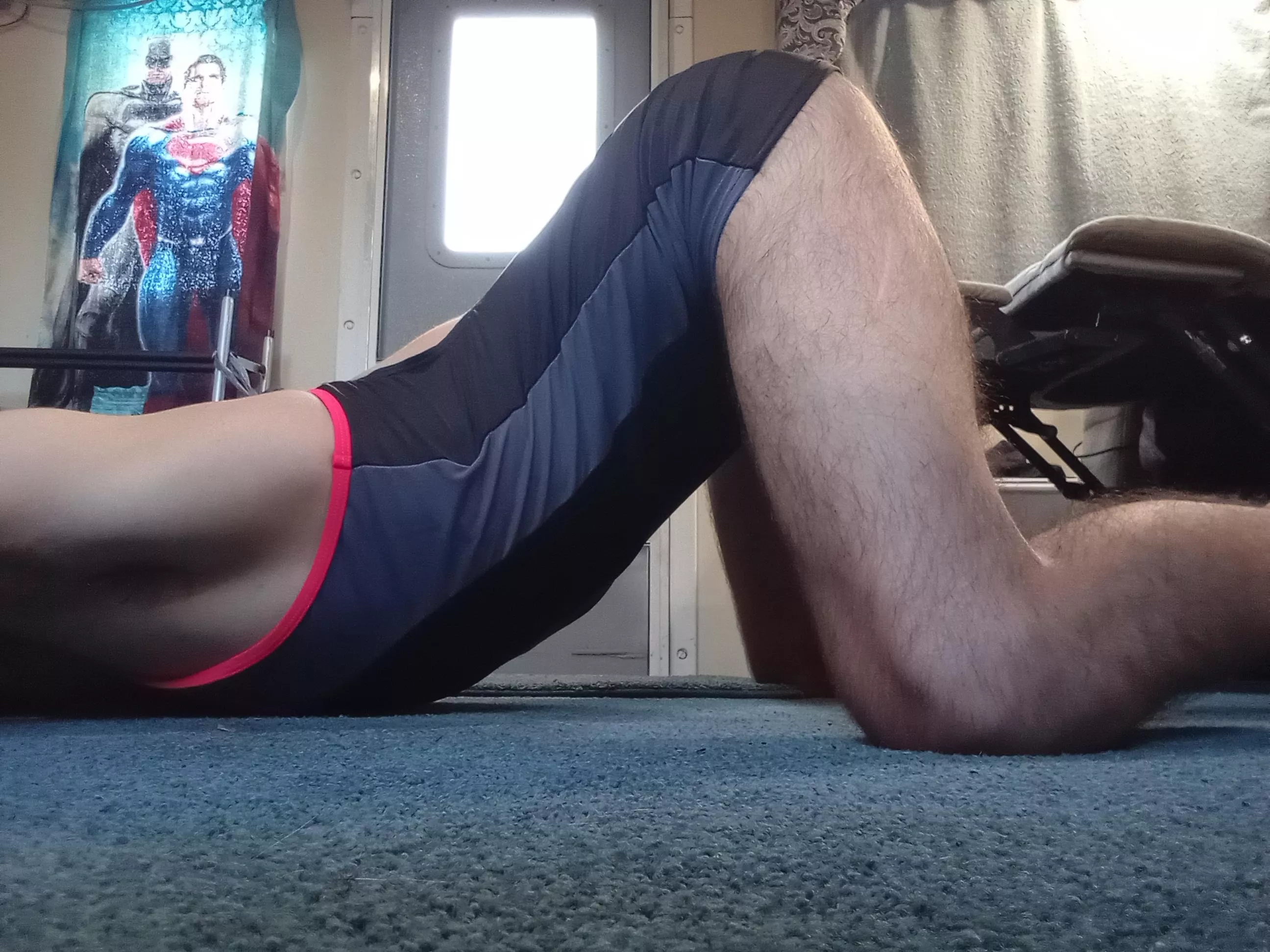 18 M Lakeland looking to be caged and dolled up 