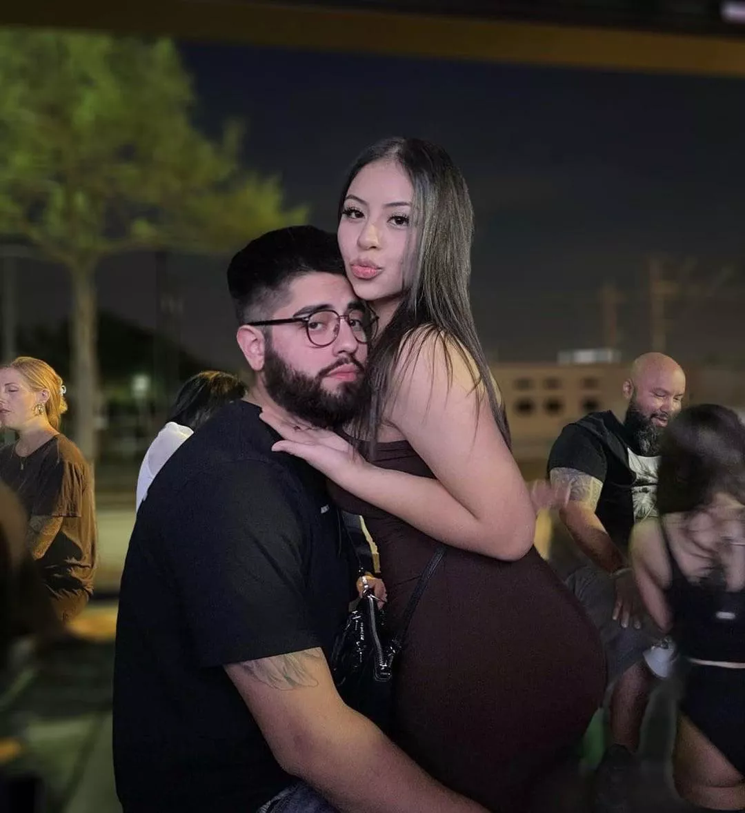 23/24 [MF4M] Arlington couple looking for fun