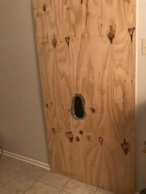 37 city: SanAntonio Texas M4M glorvhole - Open now-2a & Sunday all day. See profile for scheduling. Free access & parking