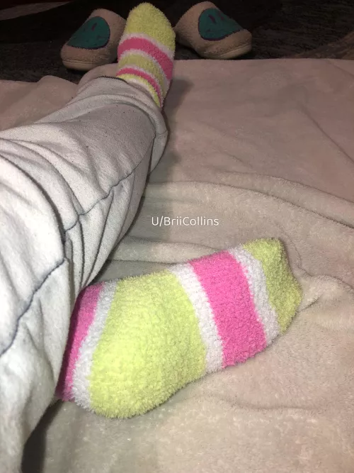 Always in the mood to wear fuzzies 💕☺️