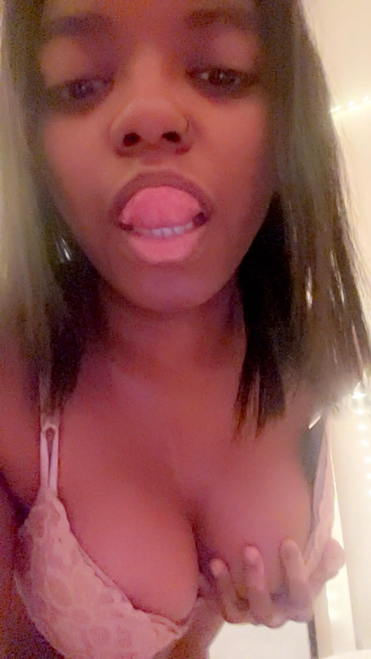 Can I suck ur dick?x