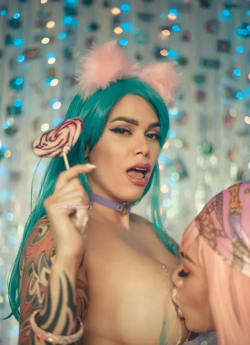 can you handle 2 tatted milfs?