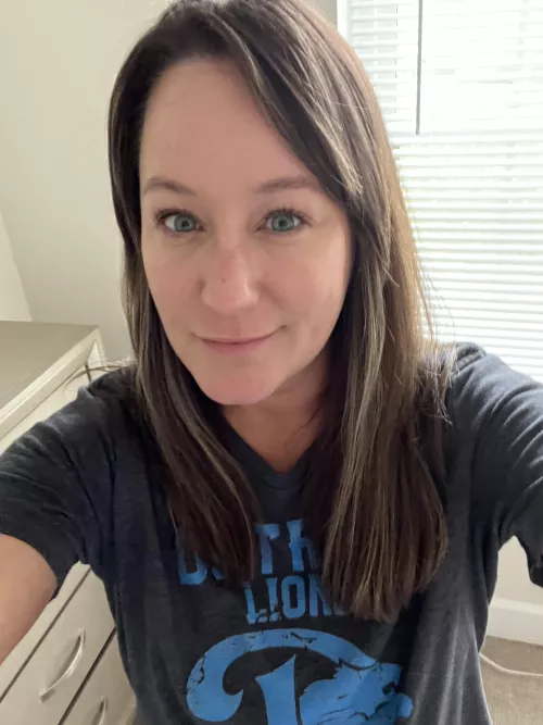 Gilbert 35f. Need guys who don’t mind being filmed. Fuck me and cum in me, or let me suck you off! 💦💦