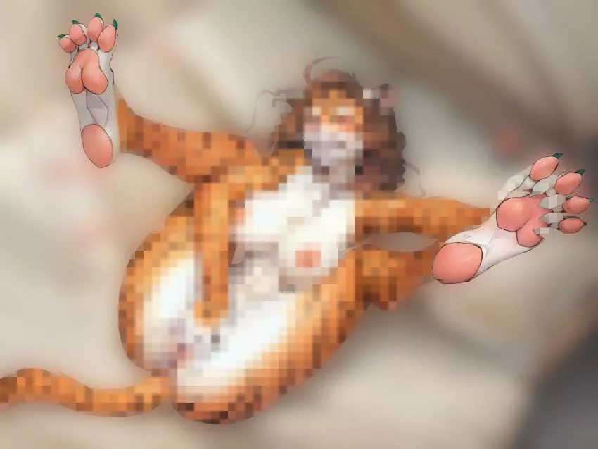 goon for this sexy kitty's toe beans, betas!