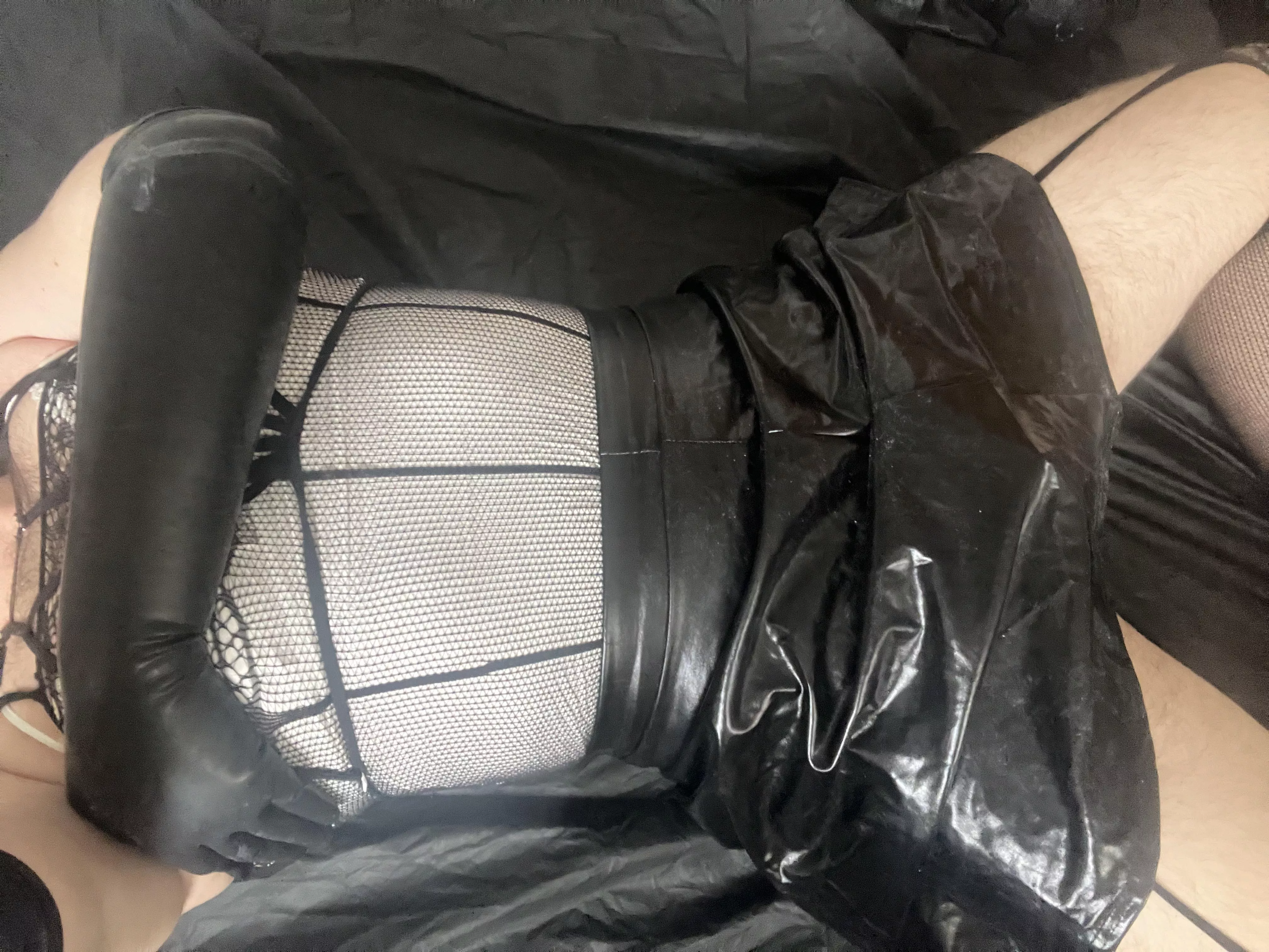 I love feminine clothes 