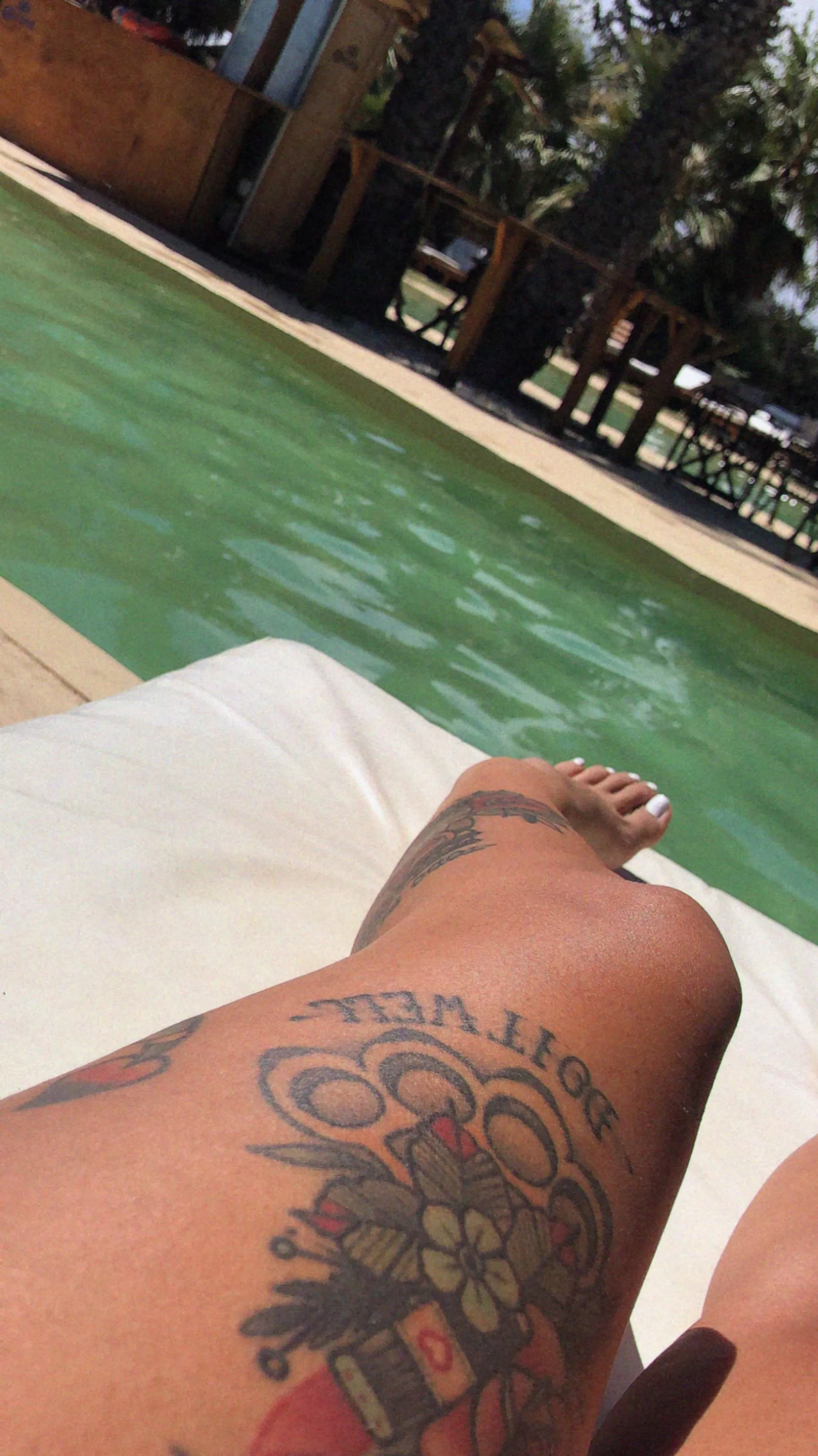 Let these legs do the talking... they’re saying 'take a closer look