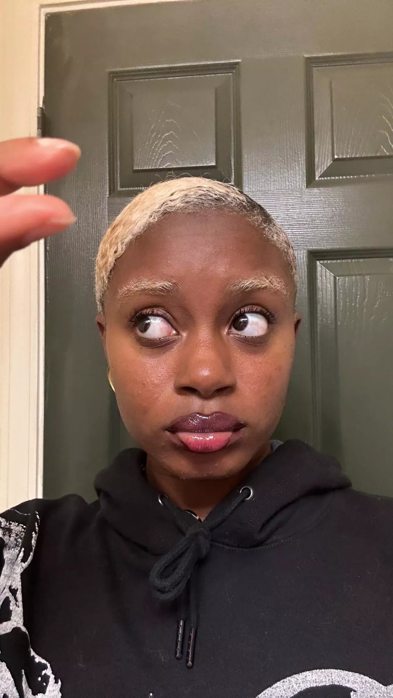 Lil dick big pockets. U were made to serve. 🙃