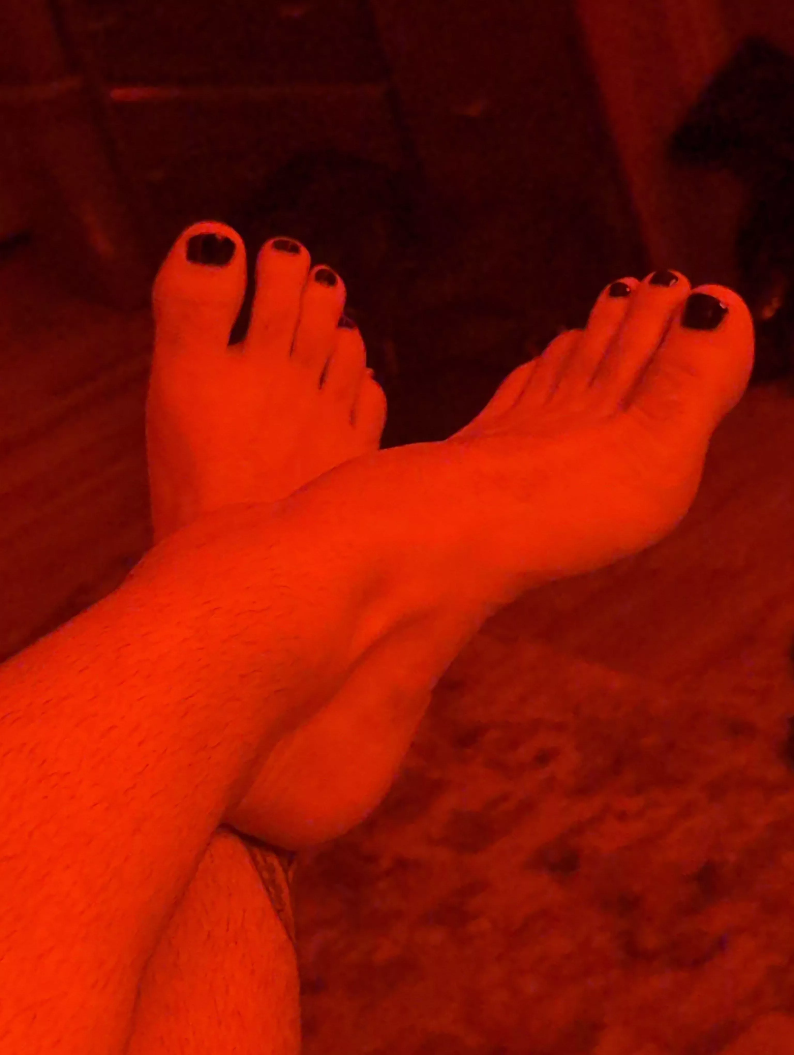 Lucky you: I need a foot massage. 