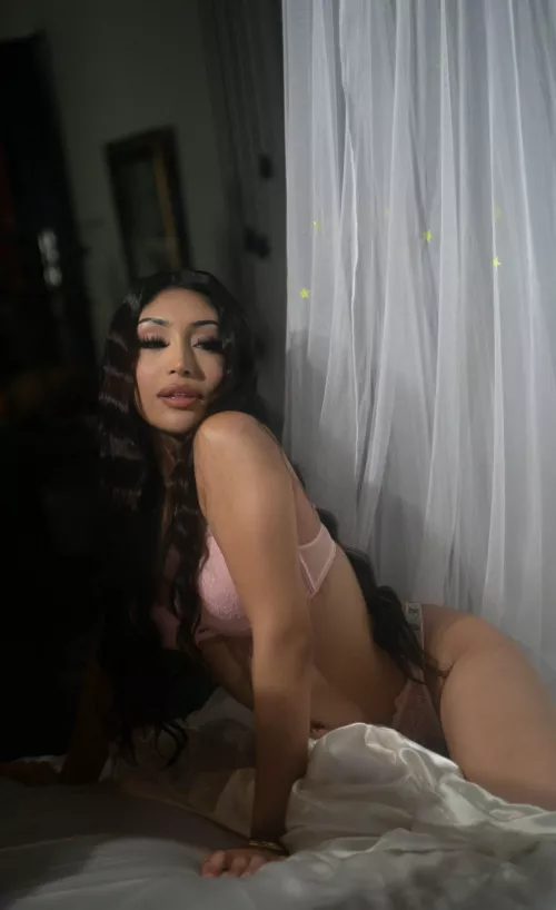 When you find the perfect balance of sexy and cozy