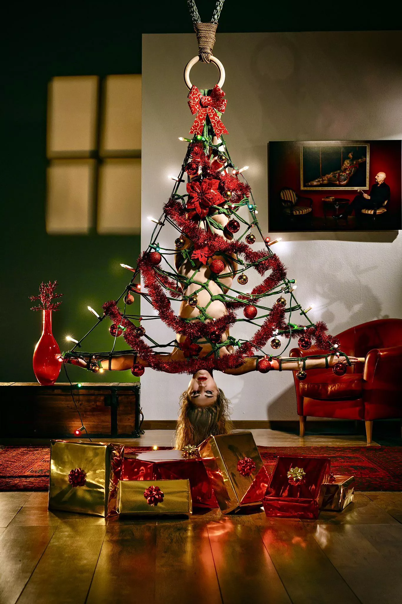 Which tie do you think was used for the inversion?