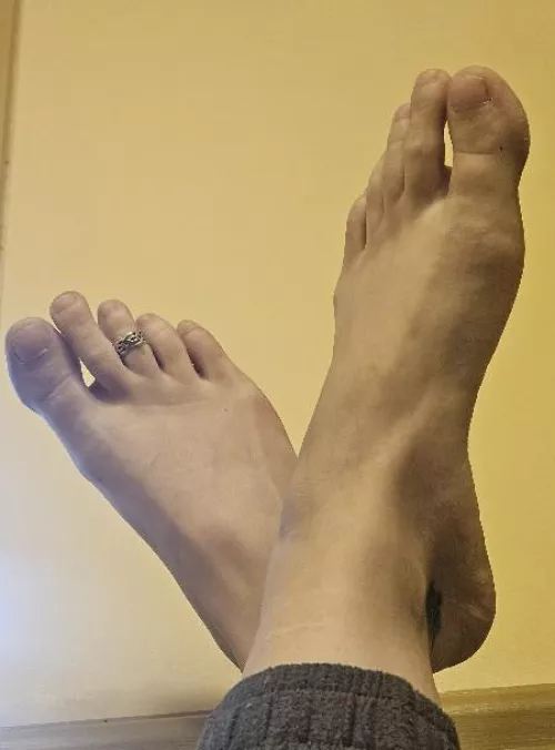 Who wants to be my human foot stool?