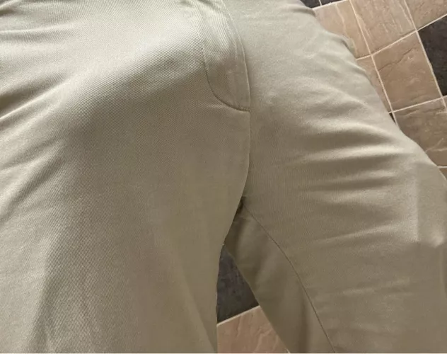 (21) I can’t stop it at work 