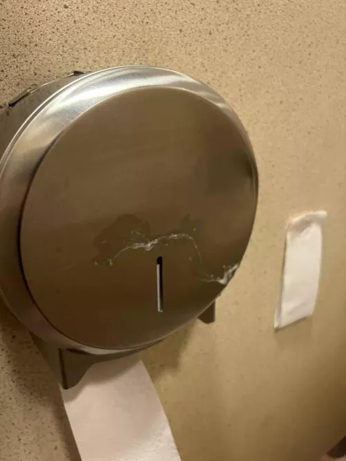 [21] warsaw mall centre tag