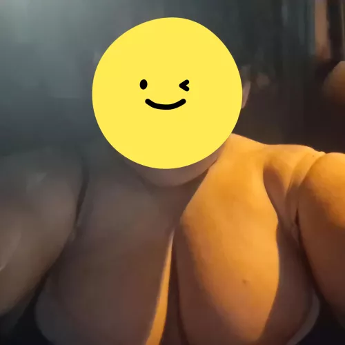 23 [FM4FM] #Margate Looking for a host to have fun with. Bi F. Straight M.