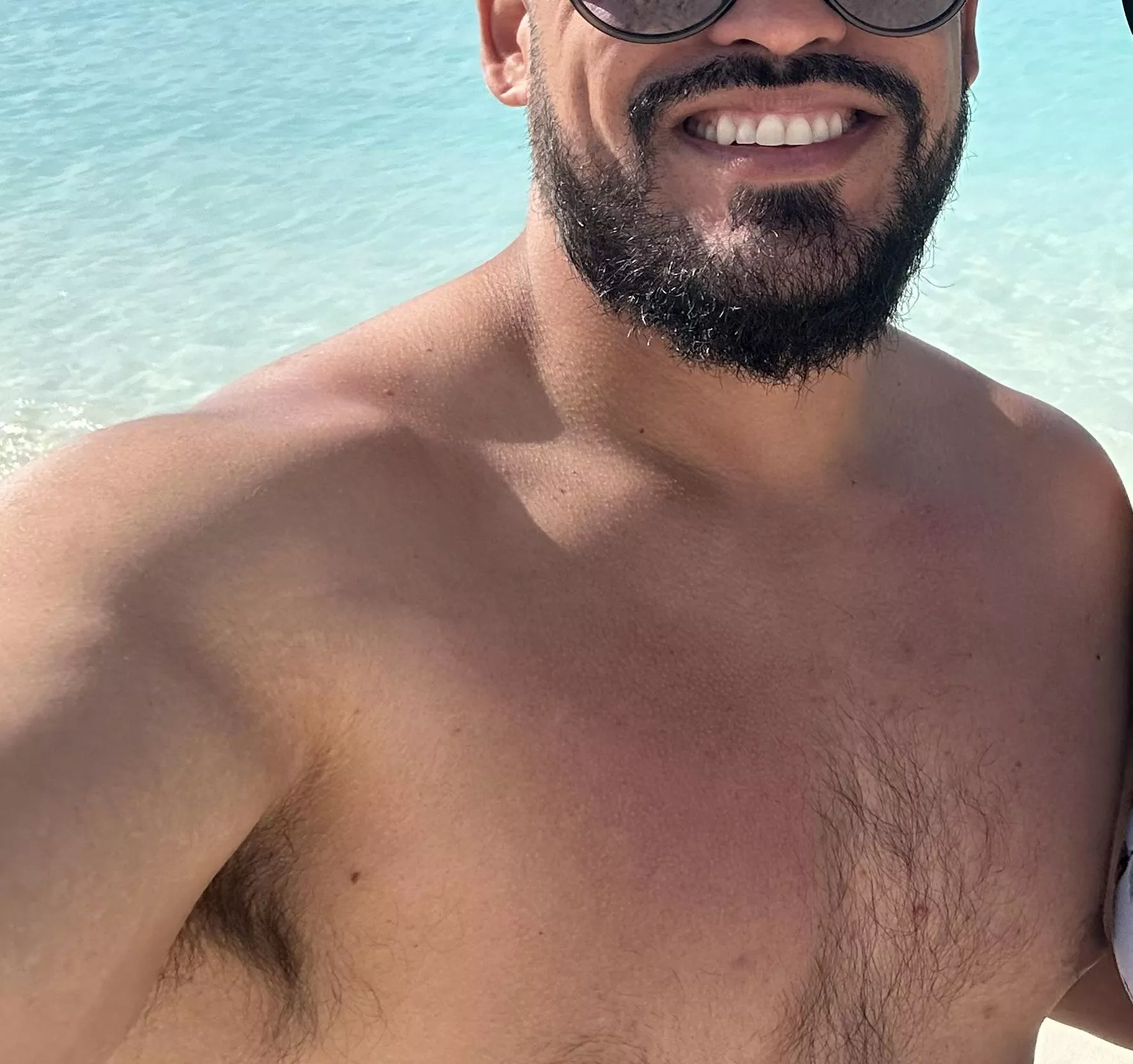 33 [M]4[F] - Nurses & teachers - here to help after your shift