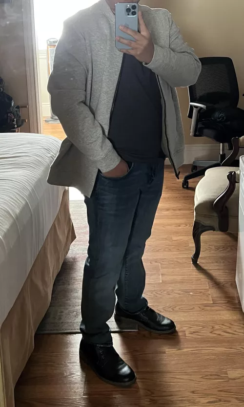 37 [M4MF] - Switch Looking for couples