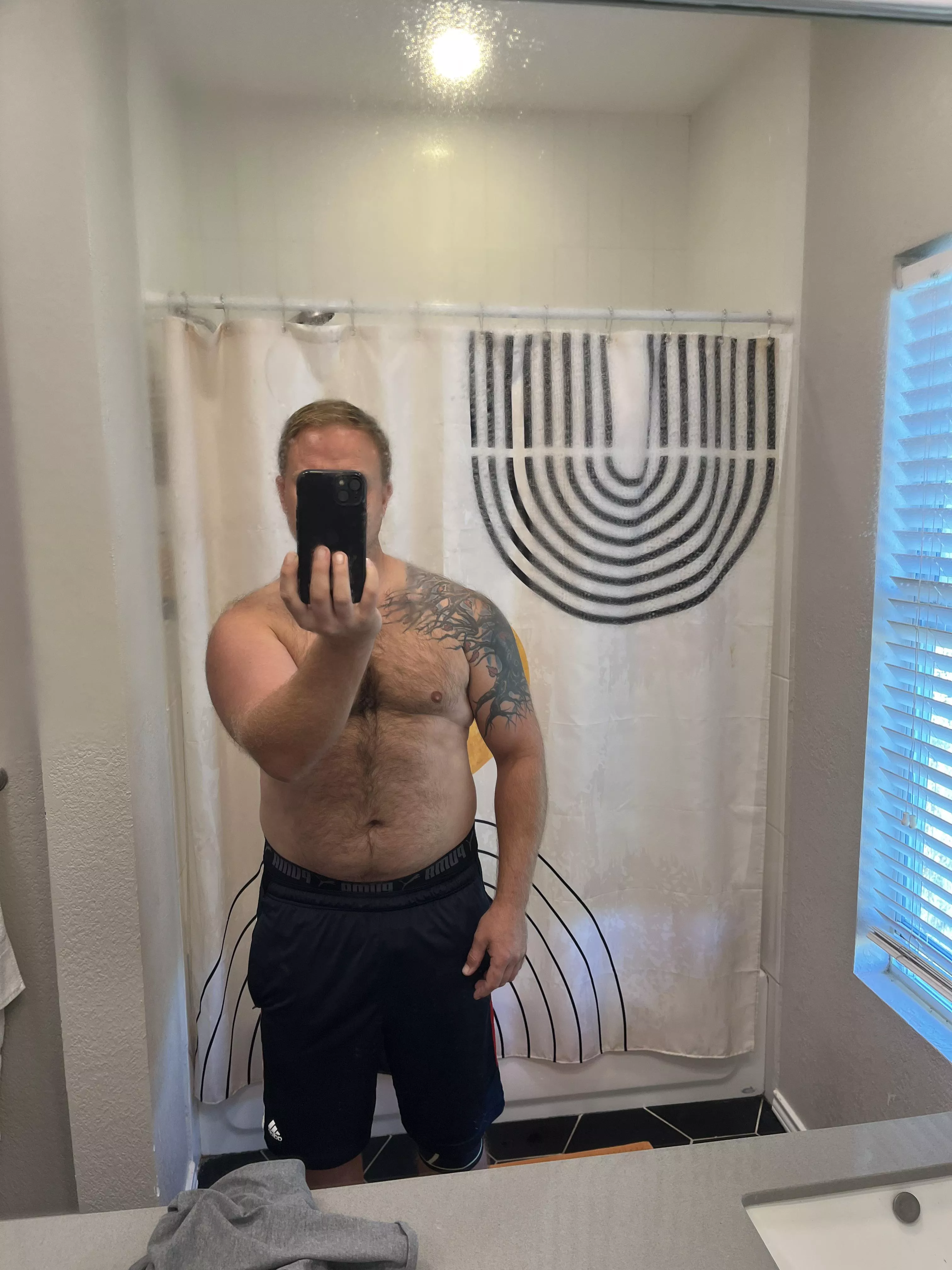 40 M4F Not Mario, but be my Peach and I’ll Plumb You