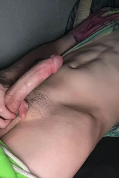 [90503] top looking for a fem bottom only