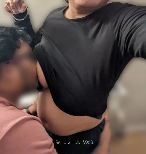 A lucky b*stard, isn't he? 😆😈