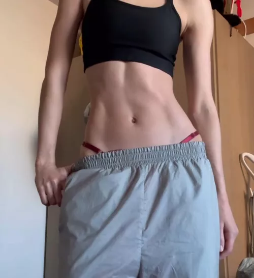 Abs, low rise, thong straps. Holy trinity 