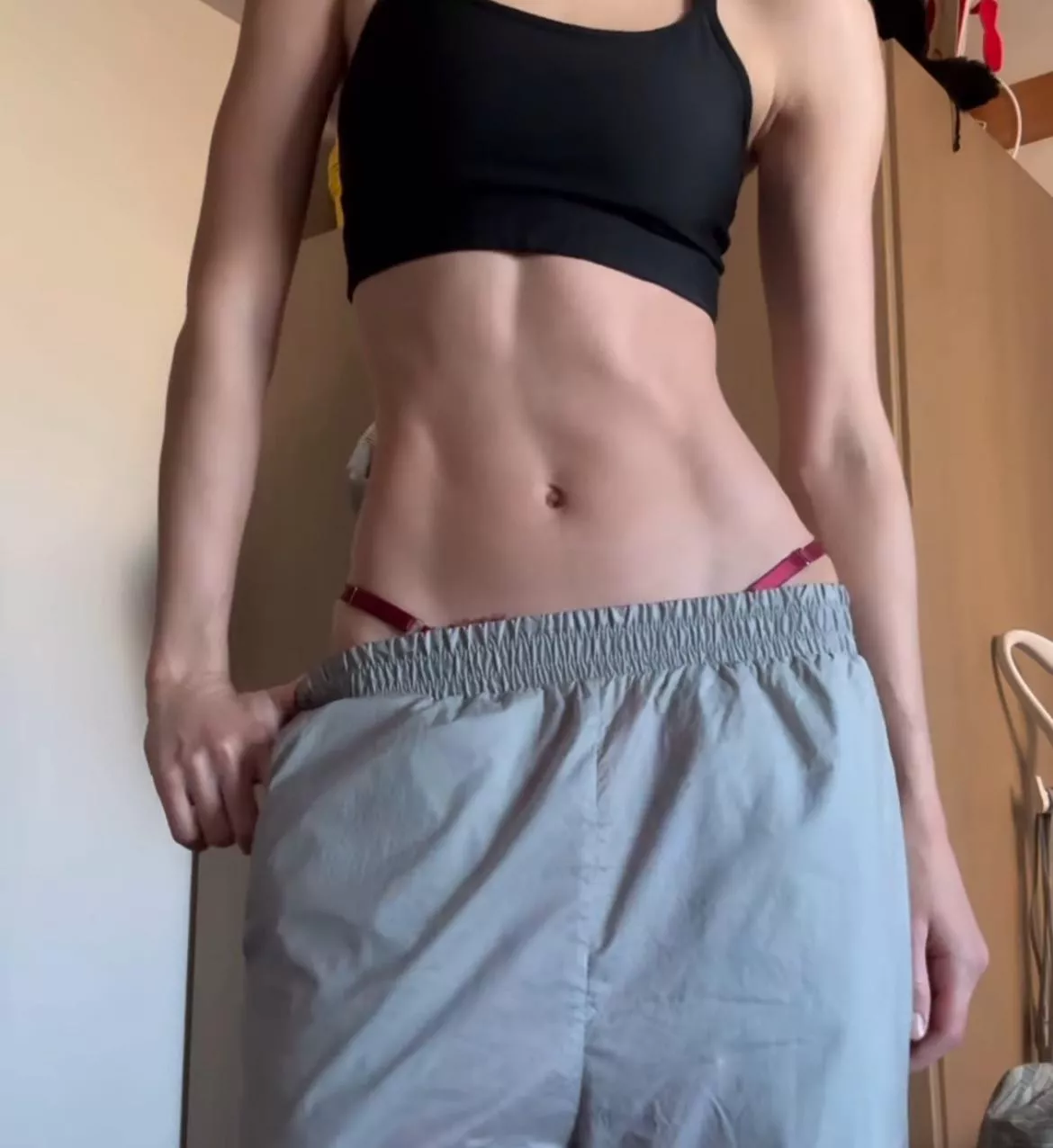 Abs, low rise, thong straps. Holy trinity 